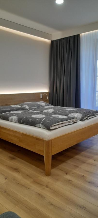 Veľký Slavkov Apartmany Lumi מראה חיצוני תמונה