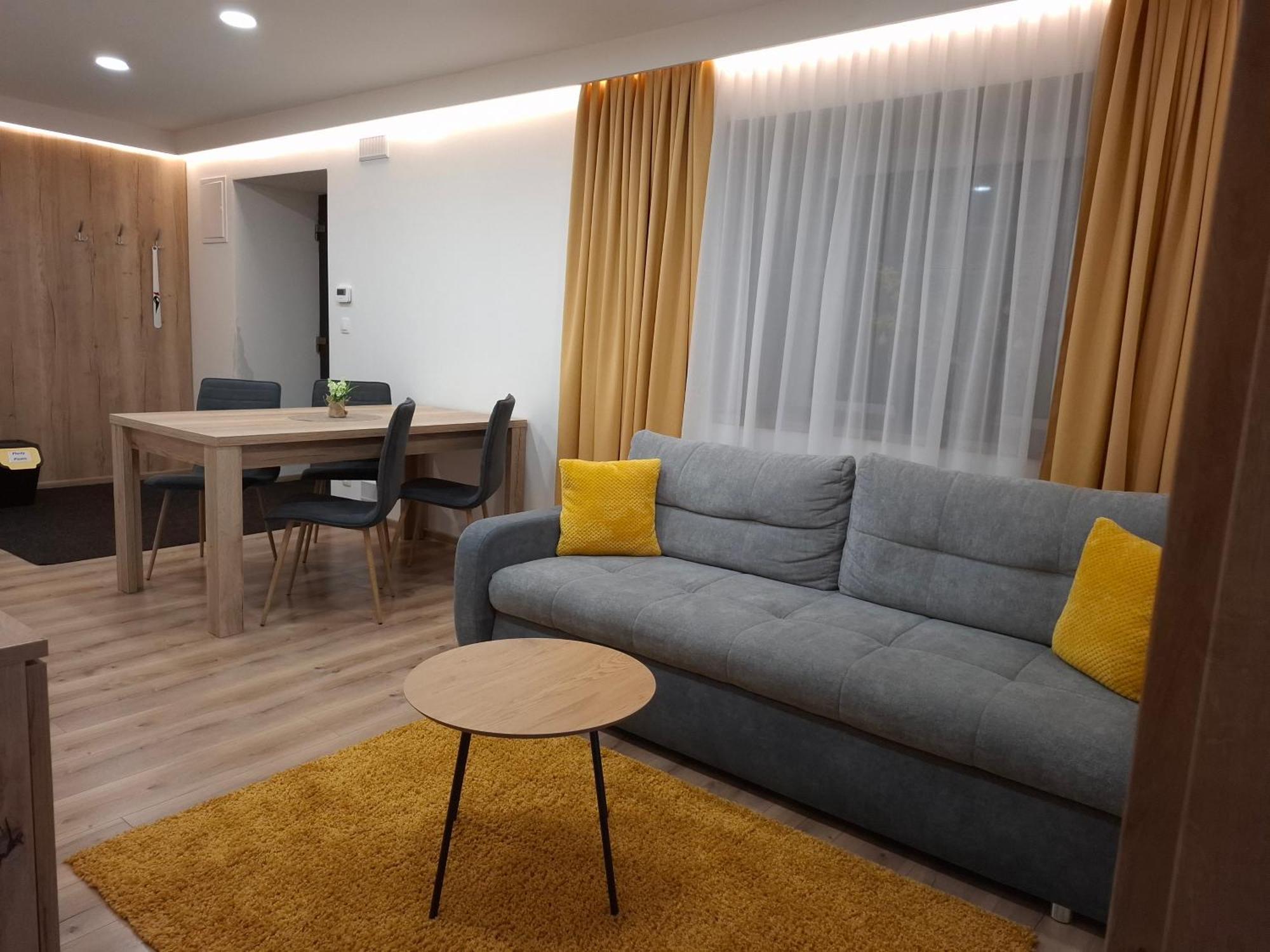 Veľký Slavkov Apartmany Lumi מראה חיצוני תמונה