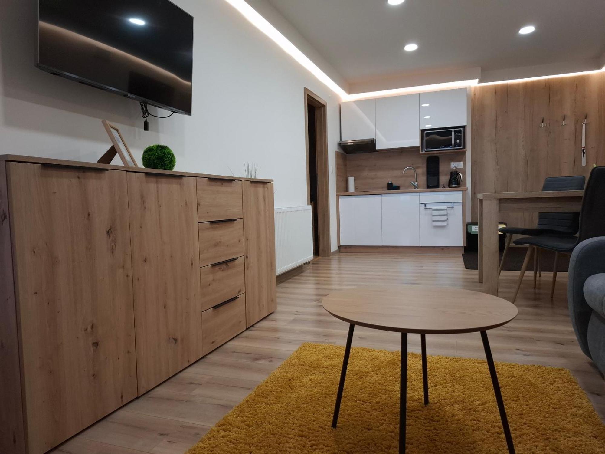 Veľký Slavkov Apartmany Lumi מראה חיצוני תמונה